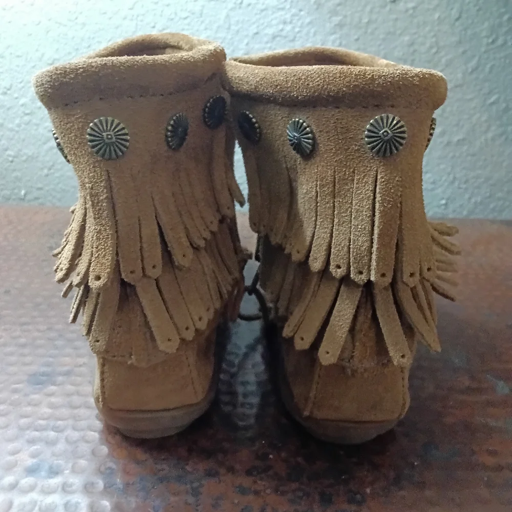 Minnetonka x Free People Sz. 7 Double Fringe Side Zip Boots